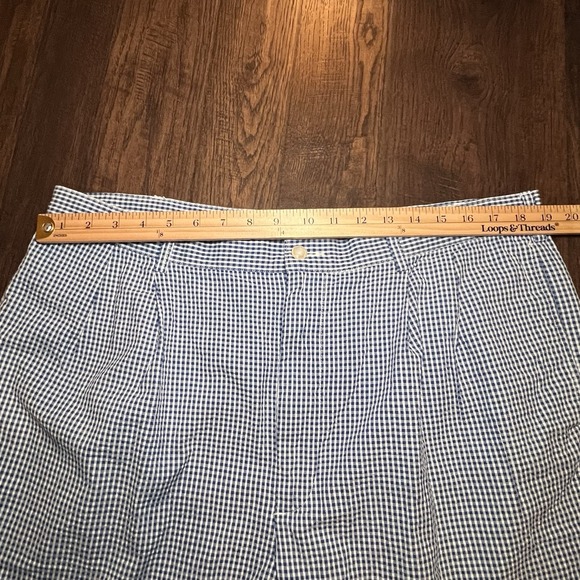 Jos A Bank Shorts Mens 40 Blue Check Gingham Pleated Stay Cool Golf Club Casual - Picture 6 of 9